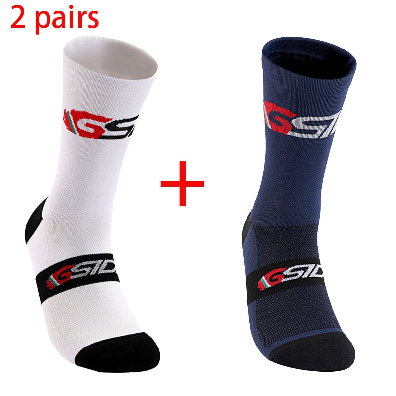 Compression Cycling Socks: Knee-High Comfort and Sporty Style BIKE FIELD