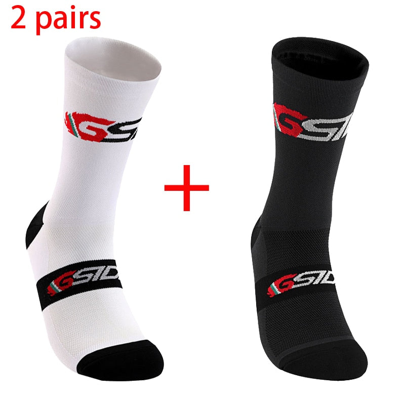 Compression Cycling Socks: Knee-High Comfort and Sporty Style BIKE FIELD