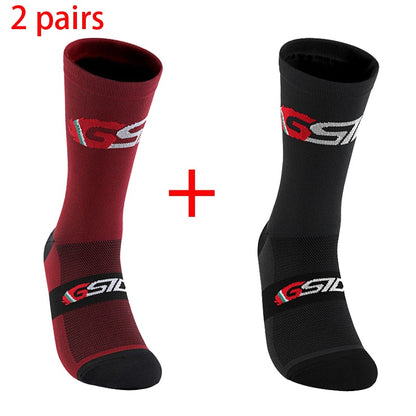 Compression Cycling Socks: Knee-High Comfort and Sporty Style BIKE FIELD