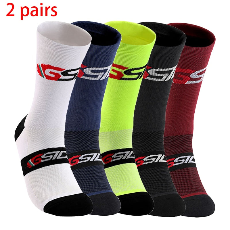 Compression Cycling Socks: Knee-High Comfort and Sporty Style BIKE FIELD